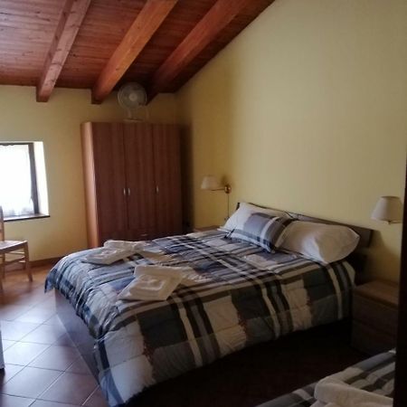 Agriturismo Licensi Del Bresa Villa Монцамбано Екстериор снимка
