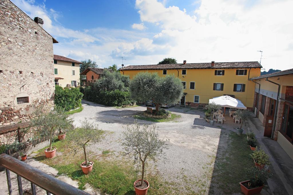 Agriturismo Licensi Del Bresa Villa Монцамбано Екстериор снимка