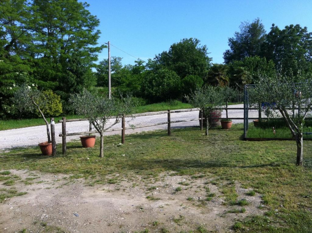 Agriturismo Licensi Del Bresa Villa Монцамбано Екстериор снимка