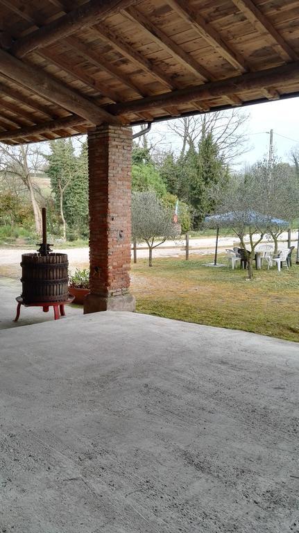 Agriturismo Licensi Del Bresa Villa Монцамбано Екстериор снимка