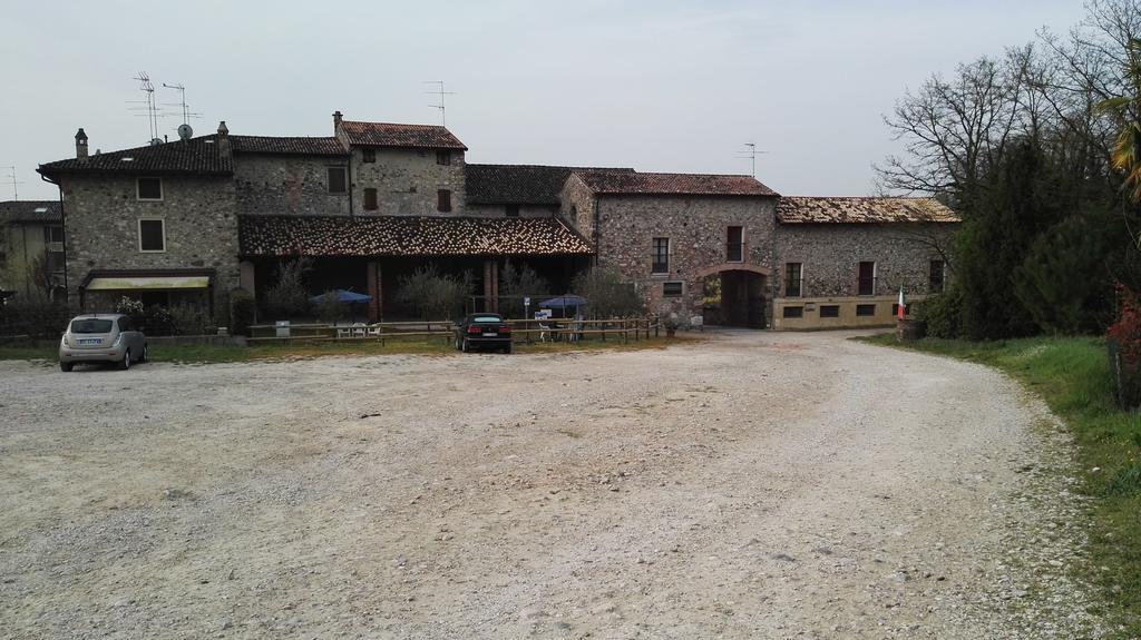 Agriturismo Licensi Del Bresa Villa Монцамбано Екстериор снимка